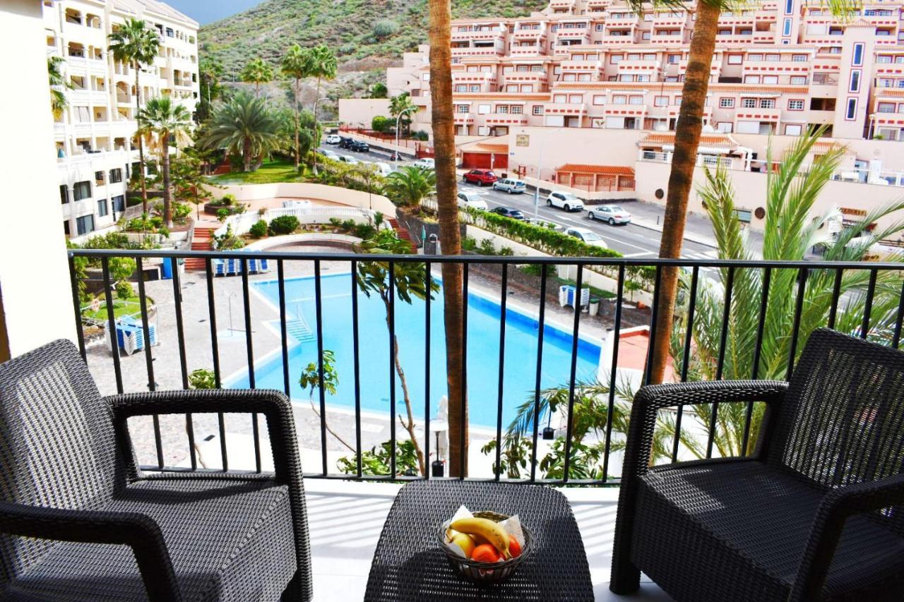 Castle Margherita'S Apartments Los Cristianos  Esterno foto